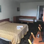 Guestrooms Ross Penzion